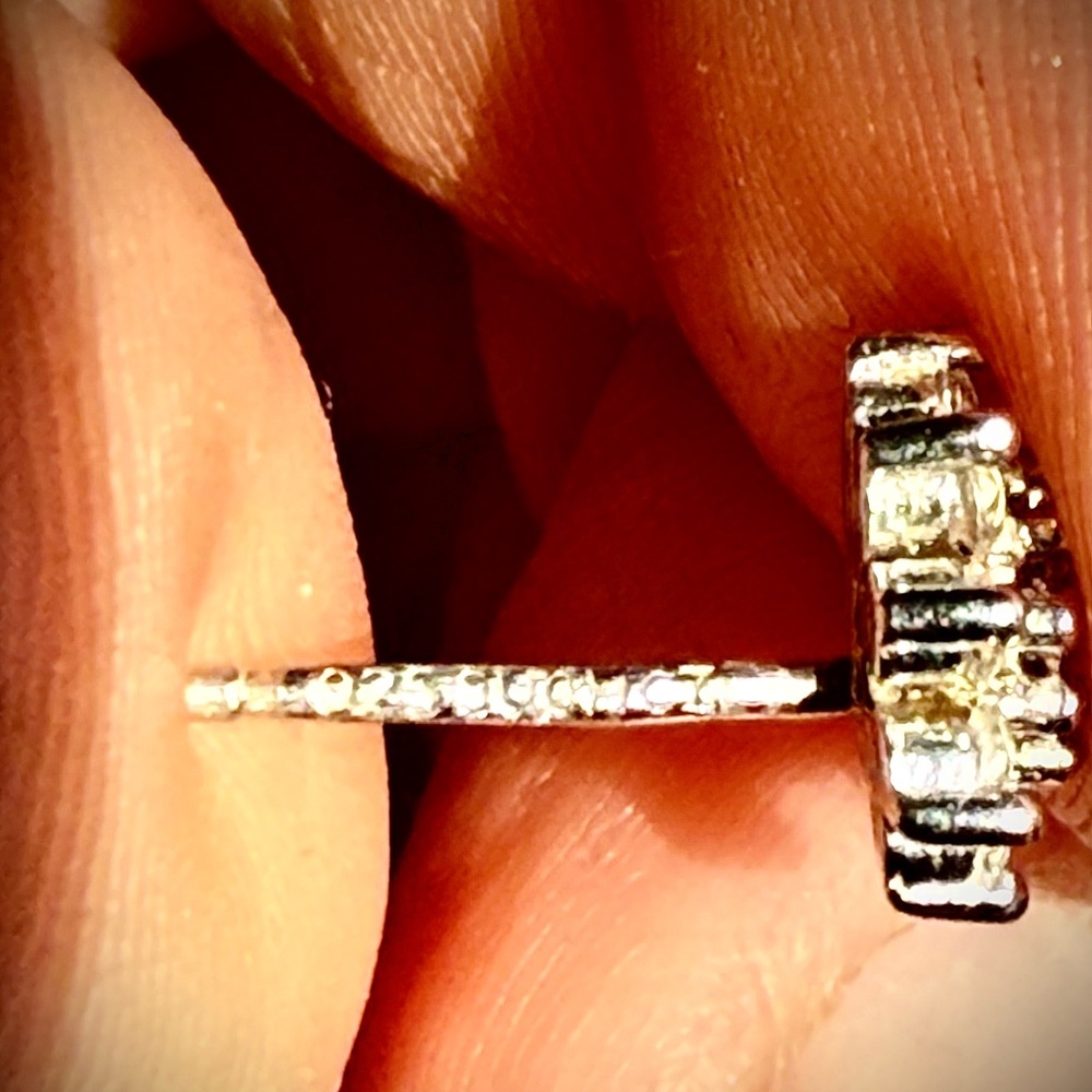 925 Sterling Silver Floral Cubic Zirconia Stud Earrings - Picture 3 of 3